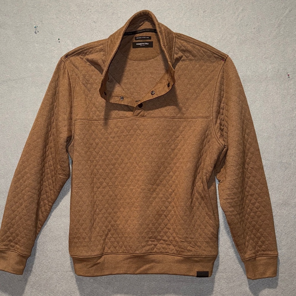 Kenneth Cole Tan quilted knit pullover sweatshirt Medium